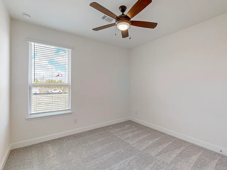 353 Princewood Dr — Photo 16