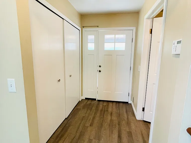 116 Regents Dr #116 — Photo 4