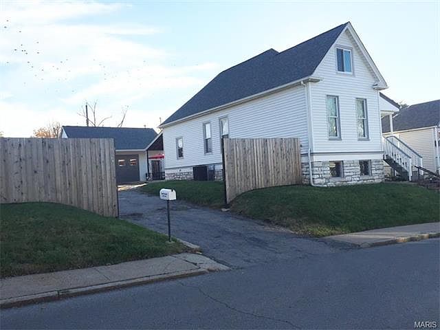 1st image of 4332 Humphrey St