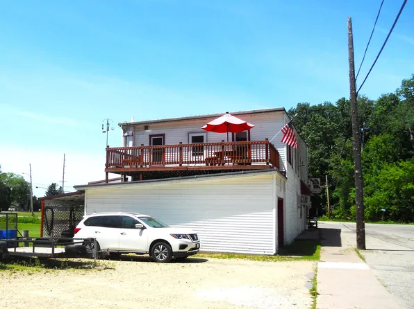 259 W Lohrville Ave, Redgranite, WI 54970