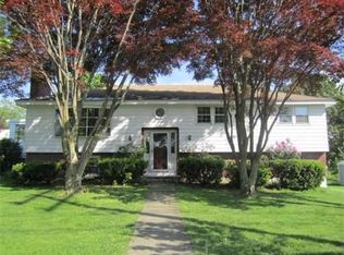 491 River Rd, Tewksbury, MA 01876