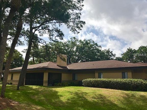 2nd image of 2677 Sabal Springs Cir APT D106