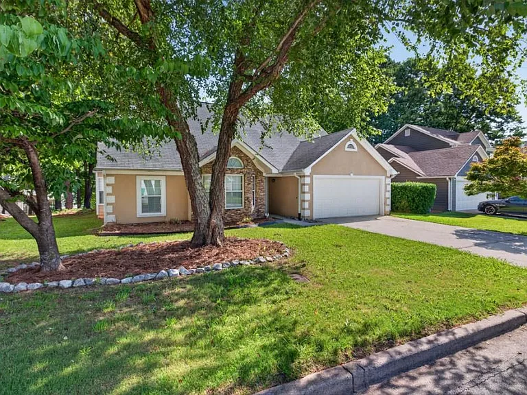 2949 Weston Brook Ln — Photo 4