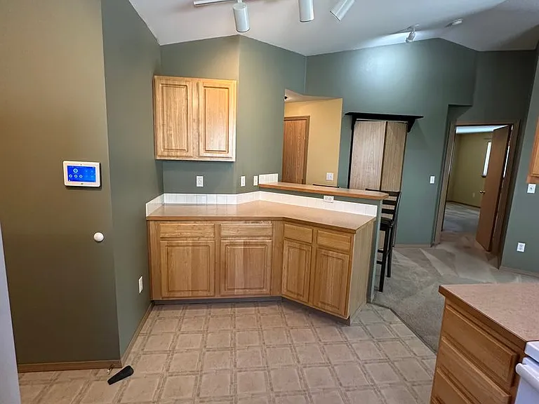 2721 Hidden Springs Loop SE — Photo 17