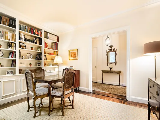 Sold by Sotheby's International Realty | media 2