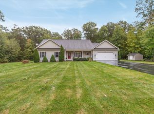 138 Mort Vining Rd, Southwick, MA 01077