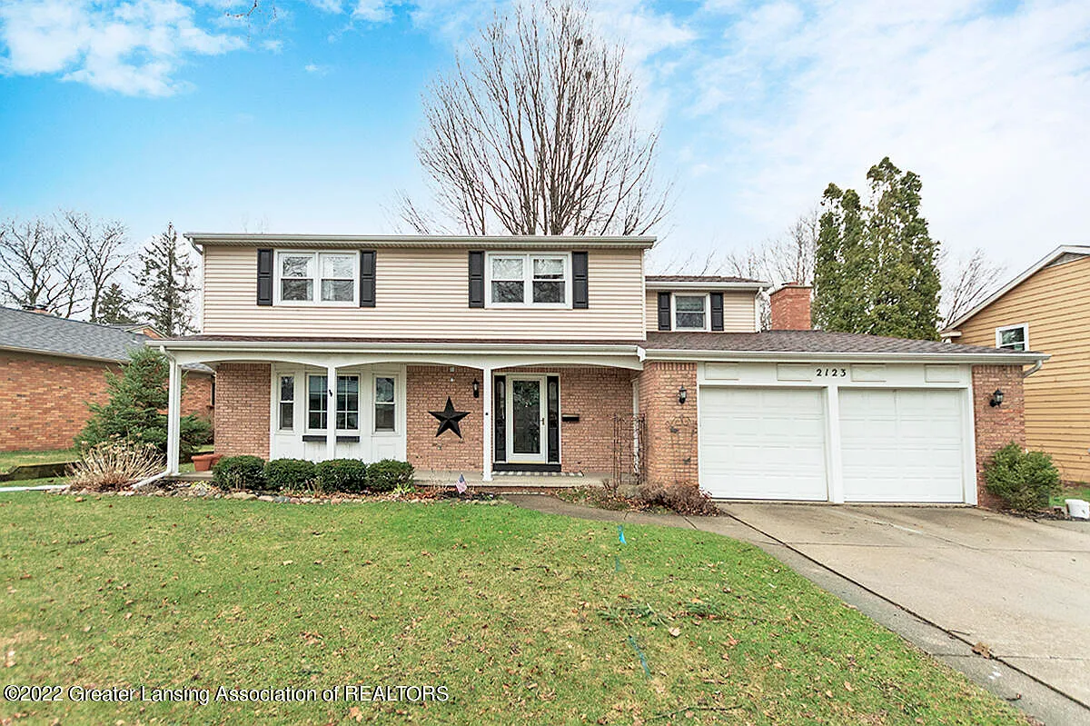 2123 Tulane Dr photo 1