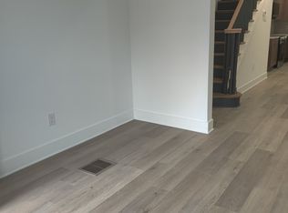 1750 W Juniata St, Philadelphia, PA 19140