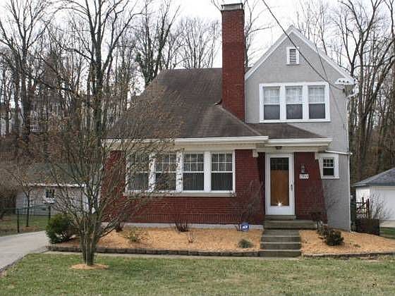 1st image of 2989 Linwood Ave