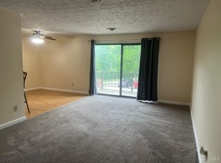 6582 Hearne Rd UNIT 8, Cincinnati, OH 45248