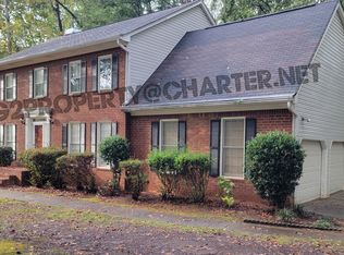 160 Creekview Trl, Fayetteville, GA 30214