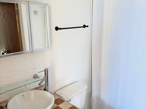 4th image of 1477 Ashford Avenue Torre Del Mnr #1002