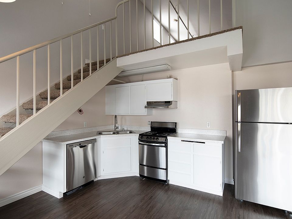1st image of 302 Island Ave APT 435