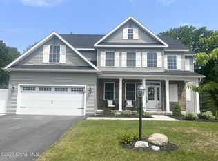 87 Balsam Way, Clifton Park, NY 12065