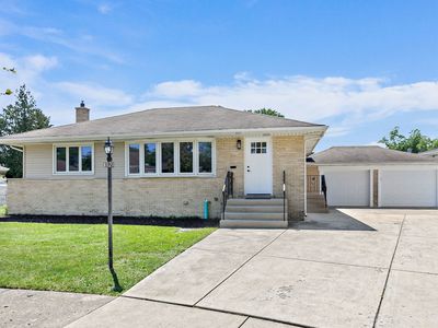 8121 W Maple Ave, Norridge, IL, 60706