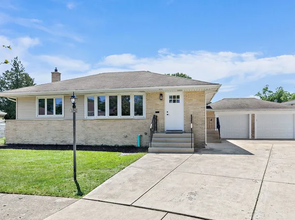 8121 W Maple Ave, Norridge, IL 60706