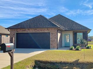 136 Petal Ave, Thibodaux, LA 70301