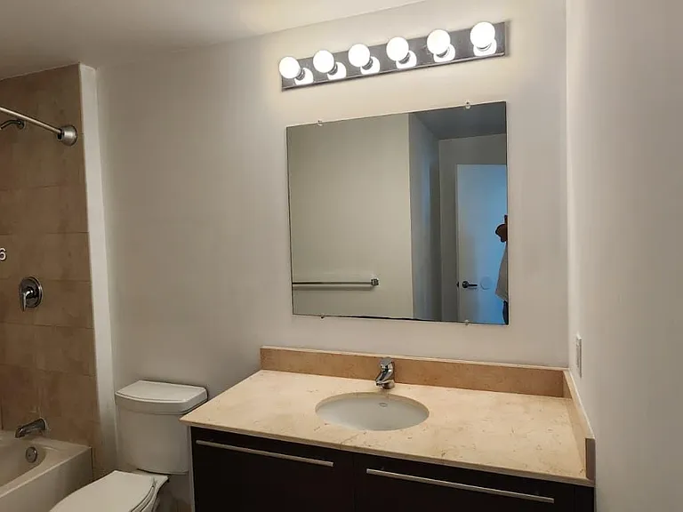 1900 N Bayshore Dr #3019 — Photo 11