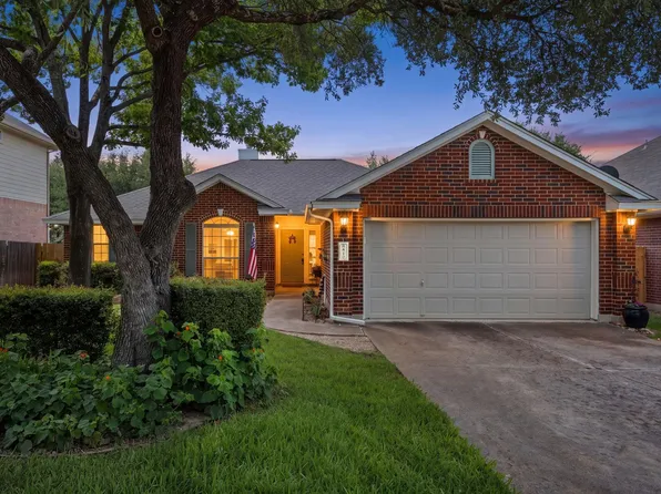 810 Hilltop Dr, Leander, TX 78641