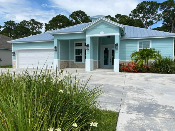 5223 NW West Piper Circle, Port St Lucie, FL 34986