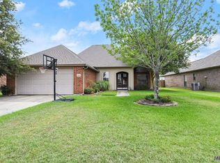 6068 Tuscany Ln, Sorrento, LA 70778