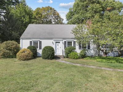 11 East Way, Bedford, NY, 10506