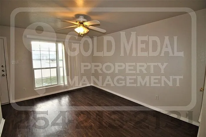 4205 Alan Kent Dr #C — Photo 2