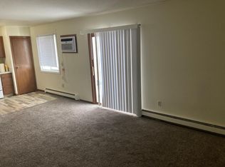 1305 Golden Valley Ln #D, Minot, ND 58703