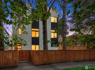 2735 59th Ave SW, Seattle, WA 98116