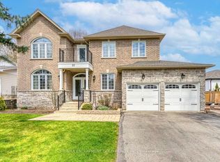 20 Vinegar Hl, Hamilton, ON L8B 0B4