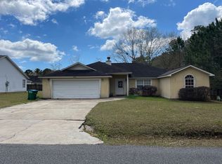 2121 Broadmoor Dr, Gautier, MS 39553