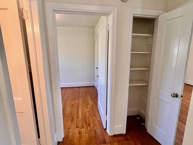 243 Poindexter Dr — Photo 7