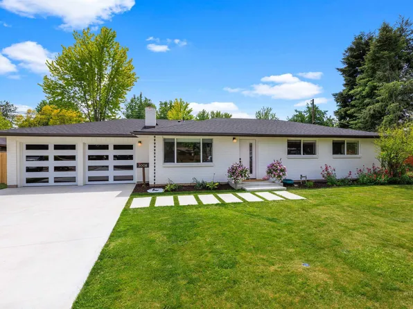 3008 N Ustick Cir, Boise, ID 83704