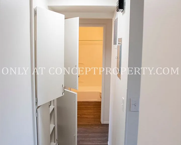Murray Place — Photo 113
