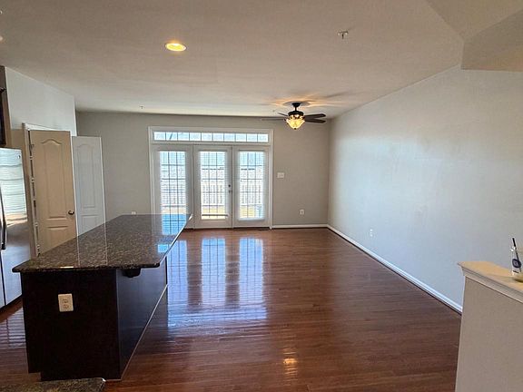 3rd image of 2721 Egret Way