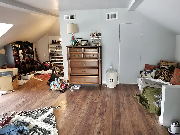 305 N Willett St #3 — Photo 13
