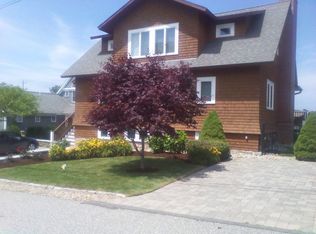 8 Long Beach Rd, Gloucester, MA 01930