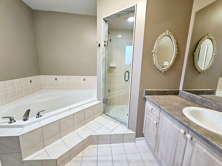 188 Wainscot Ave — Photo 10