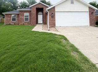 1257 Fox Run Ln, Elkins, AR 72727