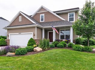 8727 Yellowstone Ln, Lansing, MI