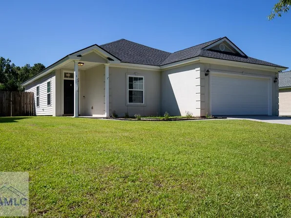 353 Ivey St, Richmond Hill, GA 31324