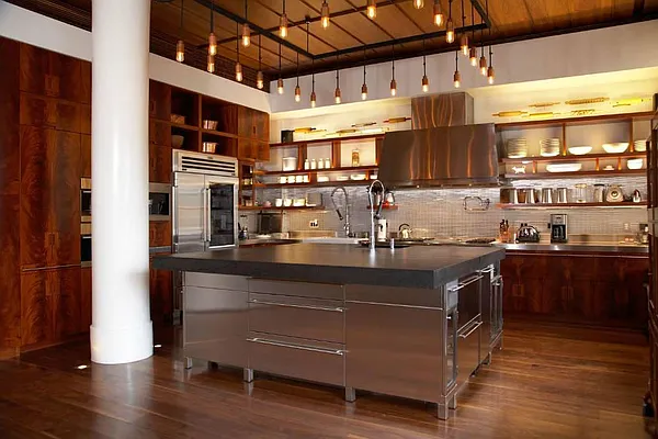 Rented by Town Residential | media 9