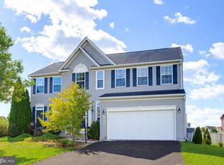 3630 Rolling Hills Dr, Greencastle, PA 17225