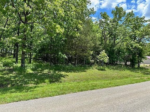 2nd image of 323 West Green Valley Drive
