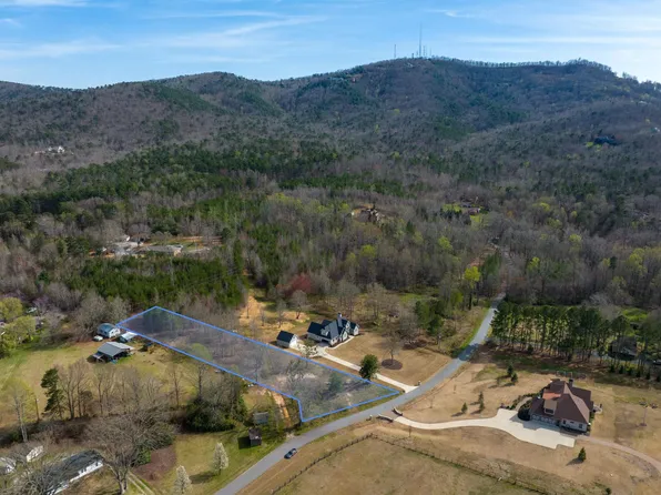 301 Clearview Rd, Travelers Rest, SC 29690