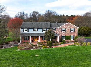 42 Eleanor Dr, Spring City, PA