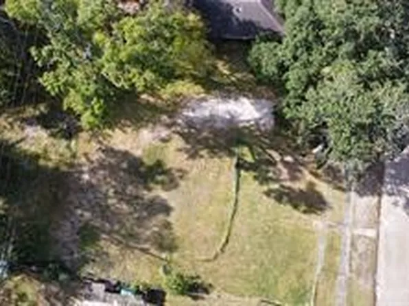 6147 Reamer St, Houston, TX 77074