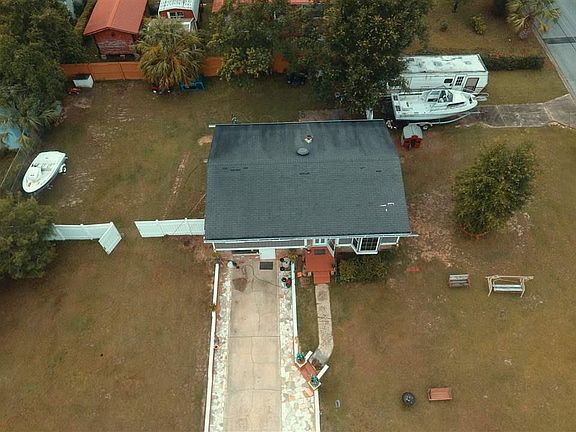 4th image of 6484 Lakeshore Dr