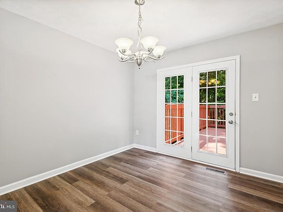 4th image of 8515 Paragon Ct