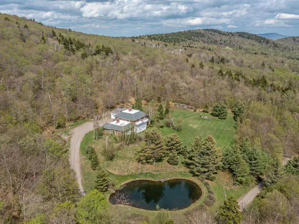 54 Upper Springs Road #56, Stowe, VT 05672